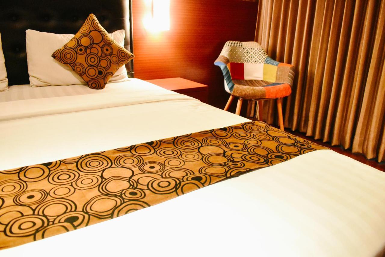 Sama Sama Suites & Restaurant Kuta Selatan Luaran gambar